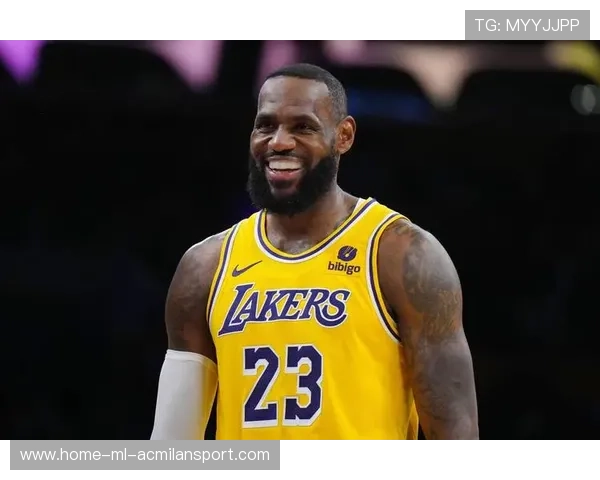 湖人新秀惊艳全场,引领未来篮球新风潮 湖人新秀惊艳全场,引领未来篮球新风潮