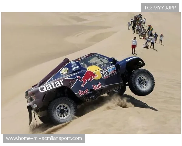 赛车惊险瞬间:飞驰而过的火焰,震撼人心的极限挑战 赛车惊险瞬间:飞驰而过的火焰,震撼人心的极限挑战