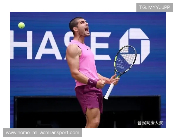 网球界的瞬间震撼：擦边出界的瞬间，选手的懵圈反应背后