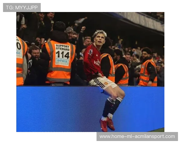 切尔西前压密度陡增直接将对方压至禁区 切尔西前压密度陡增直接将对方压至禁区