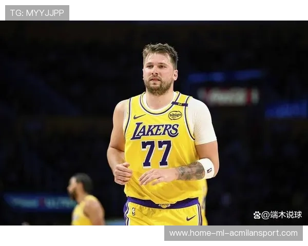 东契奇291110湖人三连胜！里夫斯2611布朗尼空接暴扣维金斯159，东契奇42分pk库里57分