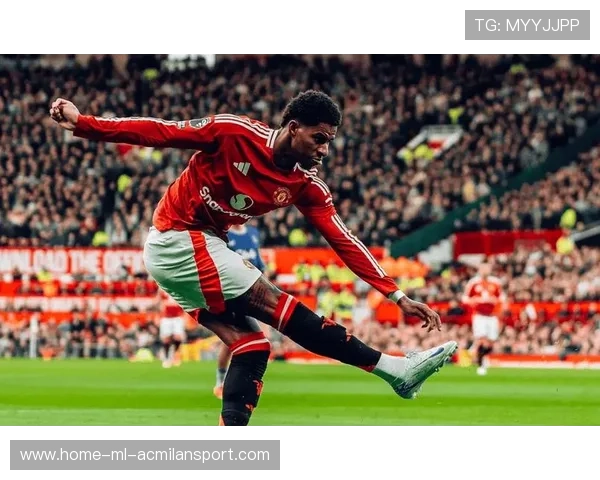 拉什福德中路直塞穿透对方防守